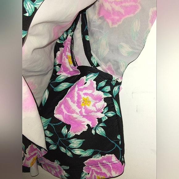 ★ Women's Plus Size Beautiful One Shoulder Ruffle Bikini Bathing Suit Top★XL - Picture 6 of 15